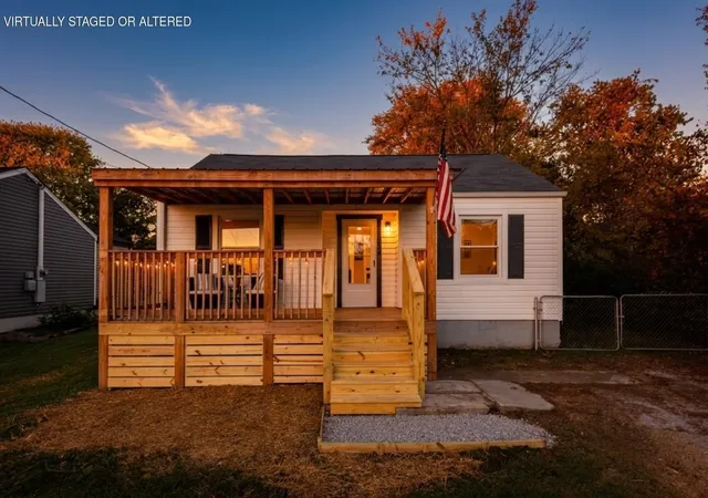 Single family home for sale at 5308 Dupont St, Chattanooga, TN 37412 | MLS# 3624378