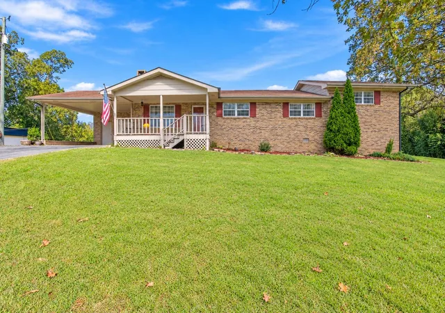 Single family home for sale at 1659 Keith Rd, Tunnel Hill, GA 30755 | MLS# 3624395