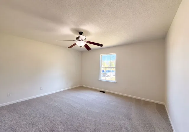 Photo 3 of Single family home for sale at 2319 Forrest Flds Dr, Chapel Hill, TN 37034 | MLS# 3624463 | Listing updated on 2026-10-31