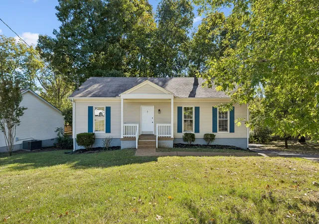 Photo 1 of Single family home for sale at 313 Sunrise Cir, Mount Juliet, TN 37122 | MLS# 3624525 | Listing updated on 2026-10-26