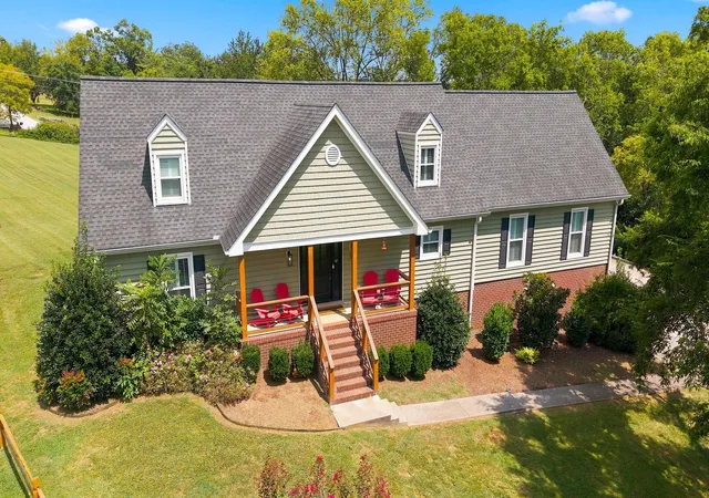 Photo 2 of Single family home for sale at 1115 Jensen Ln, Hendersonville, TN 37075 | MLS# 3626681 | Listing updated on 2026-10-28