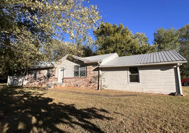 Photo 1 of Sale Pending at 410 Holston Dr, Smyrna, TN 37167 | MLS# 3624572 | Listing updated on 2026-10-27