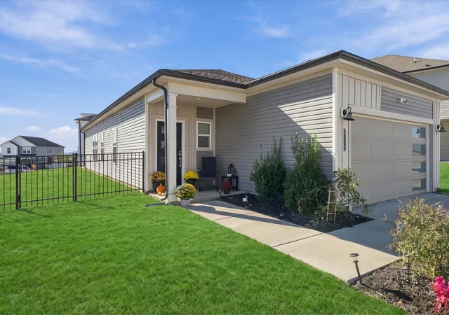Photo 1 of Single family home for sale at 4380 Skyridge Dr, Nashville, TN 37207 | MLS# 3624888 | Listing updated on 2026-10-28