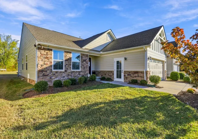 Photo 1 of Single family home for sale at 749 Wilkinson Ln, White House, TN 37188 | MLS# 3626094 | Listing updated on 2026-10-27