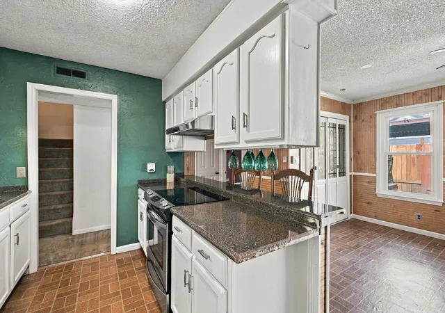 Photo 3 of Townhouse for sale at 4001 Anderson Rd #I56, Nashville, TN 37217 | MLS# 3625432 | Listing updated on 2026-10-23