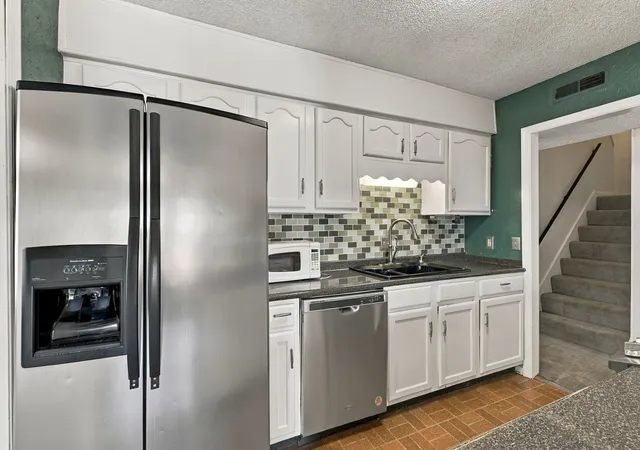 Photo 3 of Townhouse for sale at 4001 Anderson Rd #I56, Nashville, TN 37217 | MLS# 3625432 | Listing updated on 2026-10-23