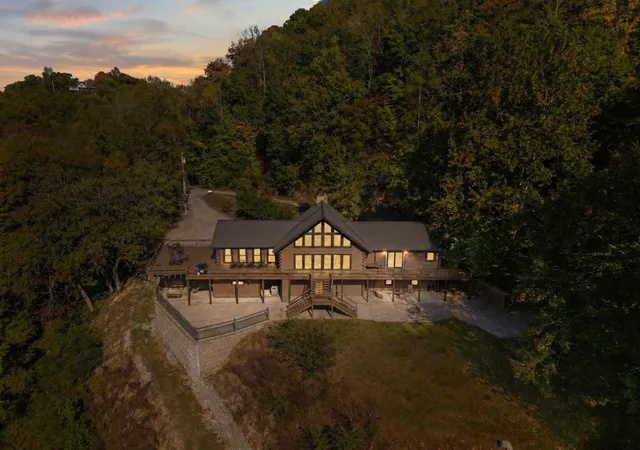 Photo 1 of Single family home for sale at 524 Sunny Point Rd, Baxter, TN 38544 | MLS# 3628015 | Listing updated on 2026-10-29