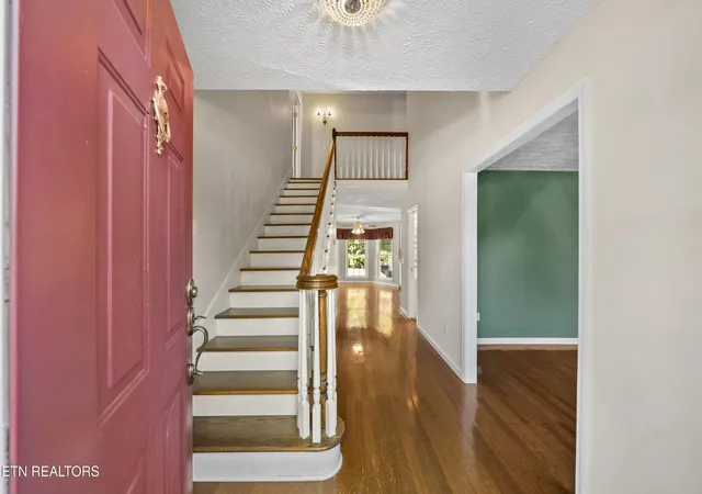 Photo 3 of Single family home for sale at 1003 Kaw Cir, Crossville, TN 38572 | MLS# 3624645 | Listing updated on 2026-10-23
