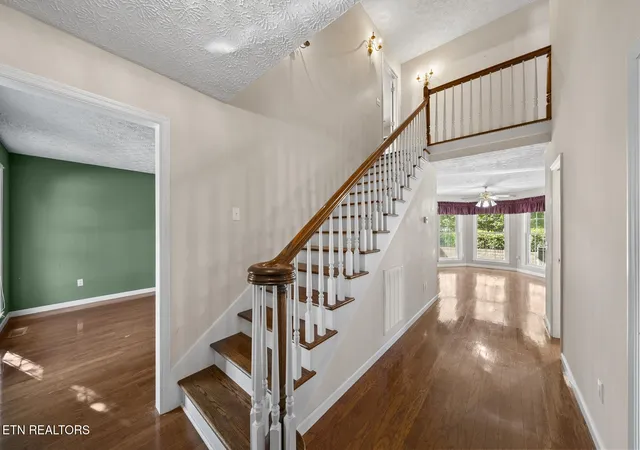 Photo 4 of Single family home for sale at 1003 Kaw Cir, Crossville, TN 38572 | MLS# 3624645 | Listing updated on 2026-10-23