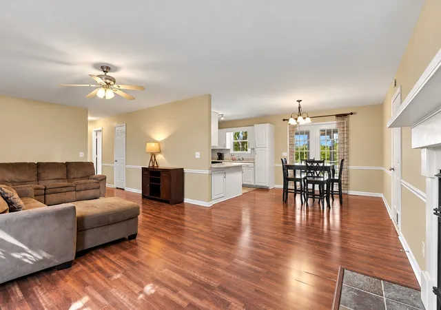 Photo 3 of Single family home for sale at 4325 Pennant Ct, Murfreesboro, TN 37129 | MLS# 3626237 | Listing updated on 2026-10-23