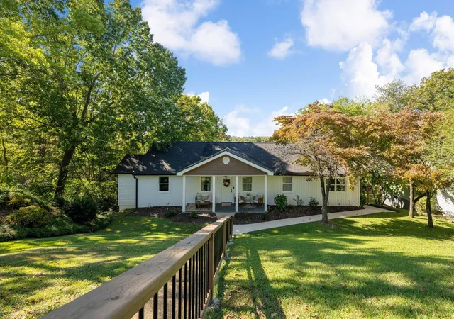 Photo 1 of Single family home for sale at 3906 Sells Dr, Chattanooga, TN 37412 | MLS# 3624883 | Listing updated on 2026-10-23