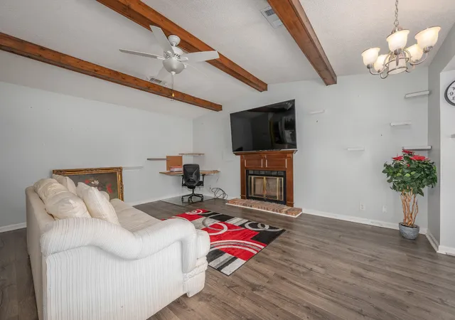 Photo 3 of Single family home for sale at 3014 Casa Dr, Nashville, TN 37214 | MLS# 3627992 | Listing updated on 2026-10-28