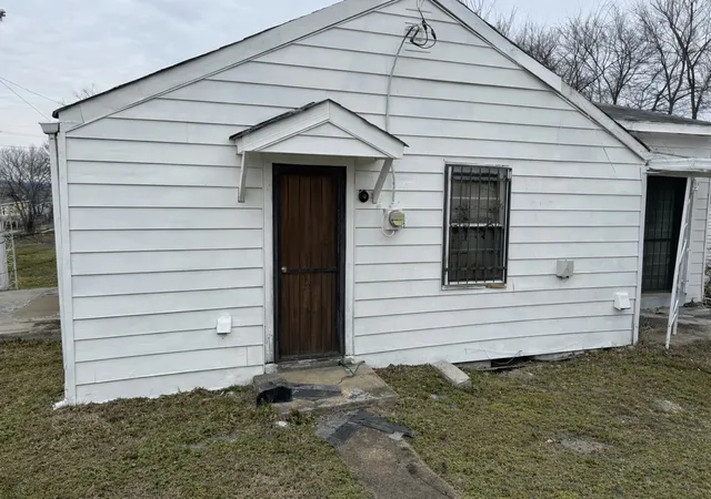 Photo 2 of Single family home for sale at 800 26th Avenue N, Nashville, TN 37208 | MLS# 3628204 | Listing updated on 2026-10-29