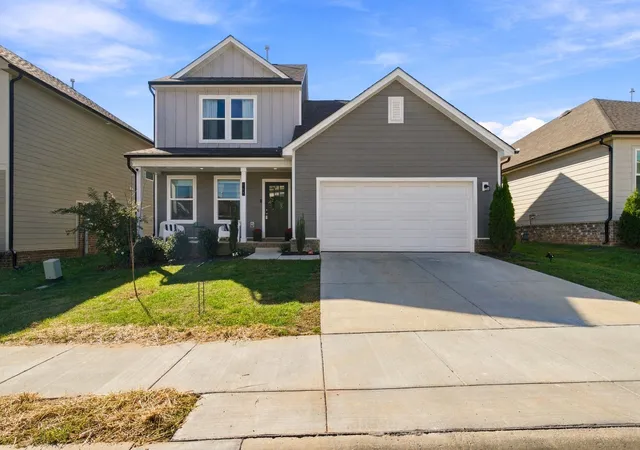 Single family home for sale at 644 Cedar Brk Dr, White House, TN 37188 | MLS# 3626294