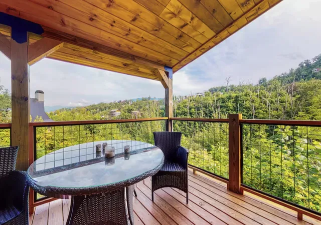 Single family home for sale at 567 Edgewood Dr, Gatlinburg, TN 37738 | MLS# 3626396