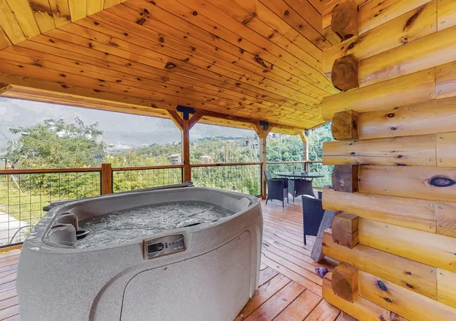 Photo 3 of Single family home for sale at 567 Edgewood Dr, Gatlinburg, TN 37738 | MLS# 3626396 | Listing updated on 2026-10-31