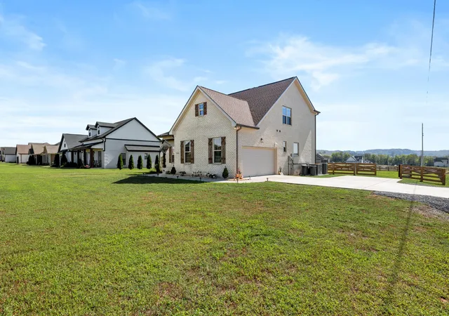 Photo 2 of Single family home for sale at 3244 Ostella Rd, Cornersville, TN 37047 | MLS# 3628202 | Listing updated on 2026-10-29