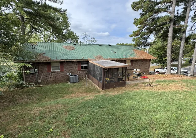 Photo 4 of Single family home for sale at 111 Madison Ter, Clarksville, TN 37040 | MLS# 3626239 | Listing updated on 2026-10-29