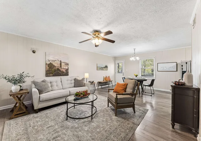 Photo 4 of Single family home for sale at 6139 E Buckeye Btm Rd, Murfreesboro, TN 37129 | MLS# 3629886 | Listing updated on 2026-10-30