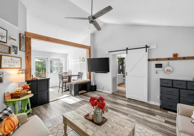 Photo 3 of Single family home for sale at 3232 Forest Breeze Dr, Antioch, TN 37013 | MLS# 3627944 | Listing updated on 2026-10-28