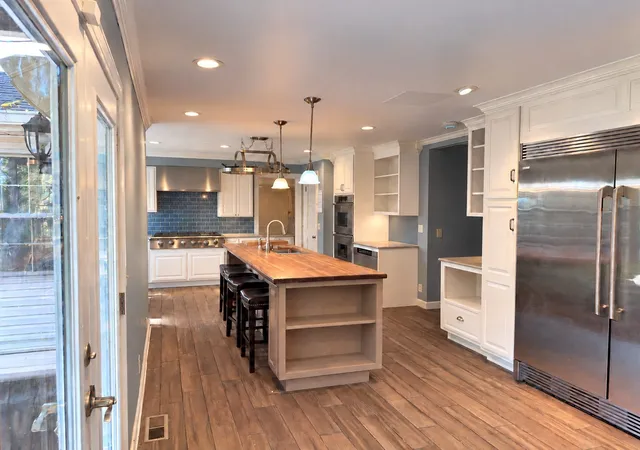 Photo 1 of Single family home for sale at 304 Highland Hts Dr, Goodlettsville, TN 37072 | MLS# 3627616 | Listing updated on 2026-10-28
