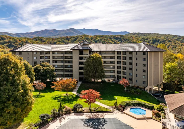 Photo 1 of Single family home for sale at 1704 Hidden Hills Rd #606, Gatlinburg, TN 37738 | MLS# 3627880 | Listing updated on 2026-10-28
