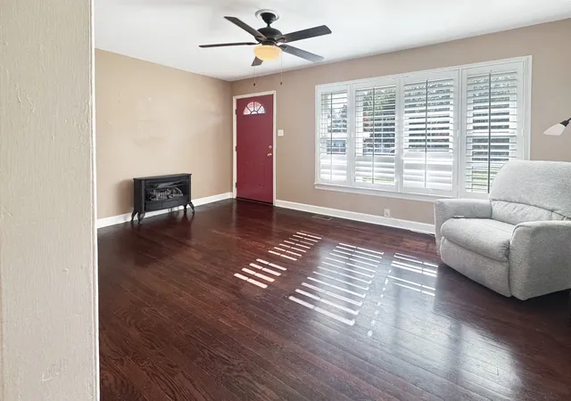 Photo 4 of Single family home for sale at 315 Natcor Dr, Dover, TN 37058 | MLS# 3627541 | Listing updated on 2026-10-27