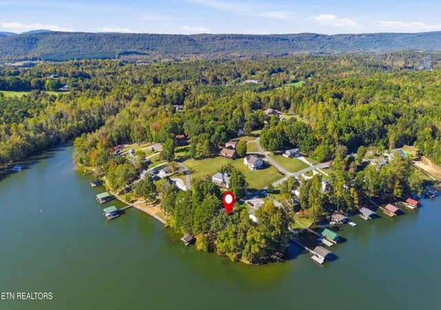 Photo 4 of Single family home for sale at 761 Toestring Cvs Rd, Spring City, TN 37381 | MLS# 3626325 | Listing updated on 2026-10-27