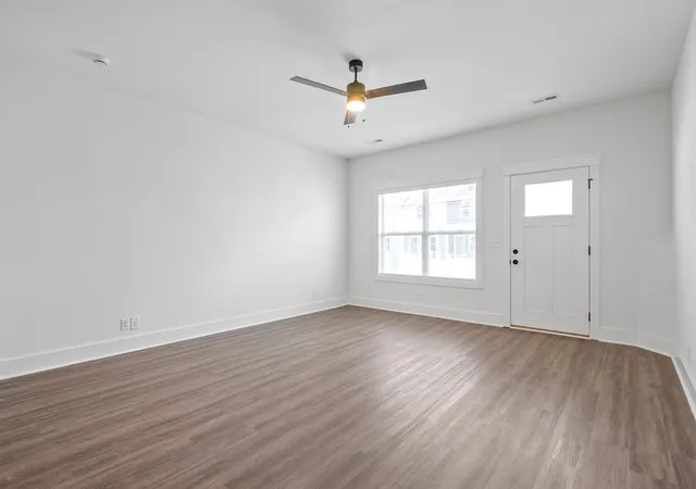 Photo 2 of Townhouse for sale at 334 Front Ridge Cir, Clarksville, TN 37040 | MLS# 3627100 | Listing updated on 2026-10-29