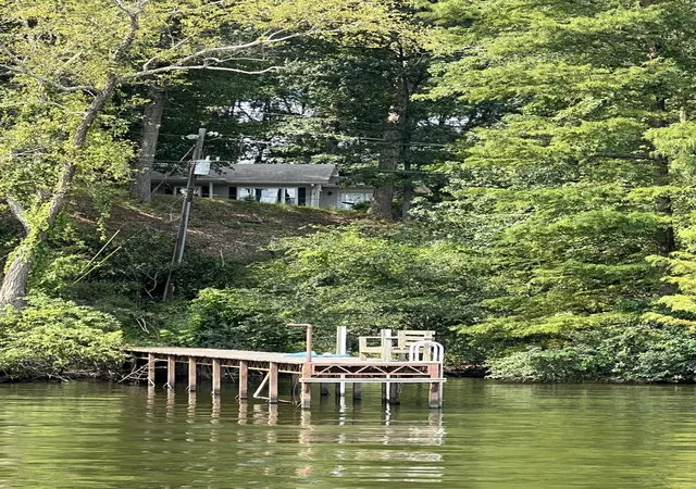 Photo 1 of Single family home for sale at 624 Short Crk Rd, Dover, TN 37058 | MLS# 3626373 | Listing updated on 2026-10-27
