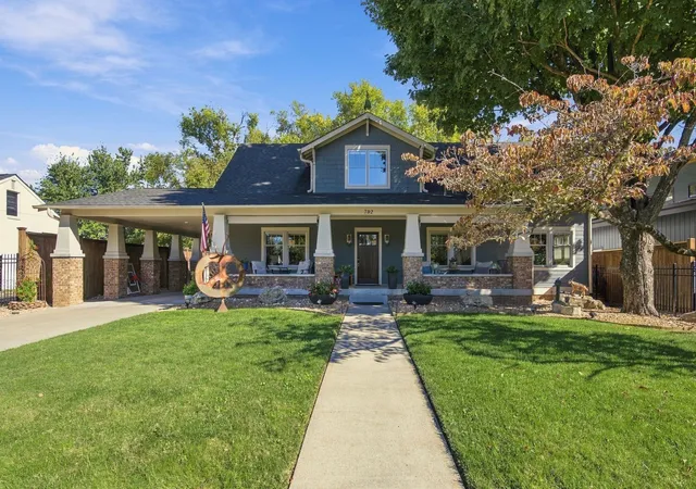 Single family home for sale at 702 Skyview Dr, Nashville, TN 37206 | MLS# 3626934