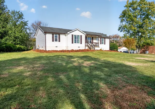 Photo 3 of Single family home for sale at 1975 Nonaville Rd, Mount Juliet, TN 37122 | MLS# 3626556 | Listing updated on 2026-10-26