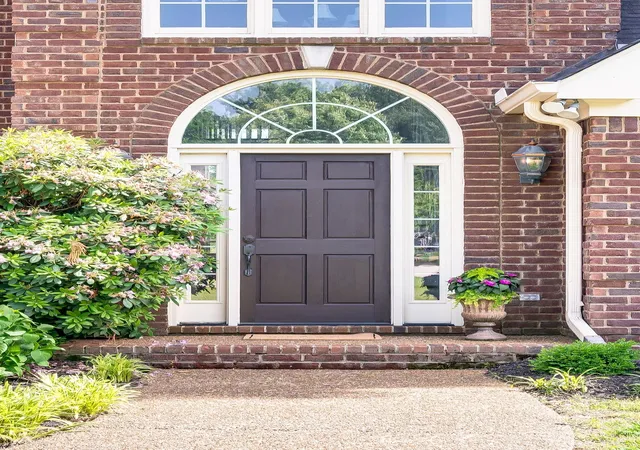Photo 2 of Single family home for sale at 611 Cattail Ln, Franklin, TN 37064 | MLS# 3626488 | Listing updated on 2026-10-29