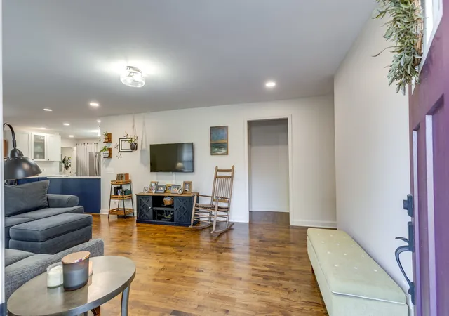 Photo 2 of Single family home for sale at 220 Parkes Ave, Lawrenceburg, TN 38464 | MLS# 3626714 | Listing updated on 2026-10-31