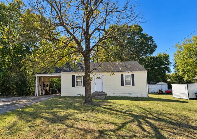 Single family home for sale at 109 Church St, Smyrna, TN 37167 | MLS# 3626505