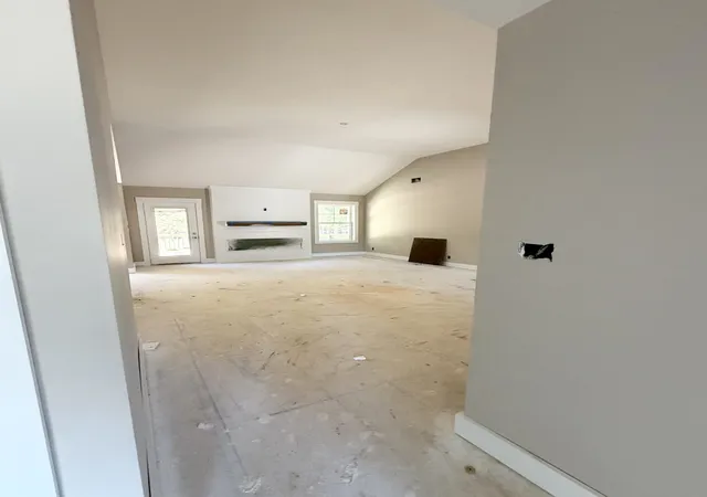 Photo 4 of Single family home for sale at 373 Hereford Farms, Clarksville, TN 37043 | MLS# 3626499 | Listing updated on 2026-10-28