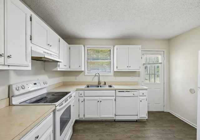 Photo 3 of Multi family home for sale at 1861 Woodruff Ave, Greenbrier, TN 37073 | MLS# 3627146 | Listing updated on 2026-10-29