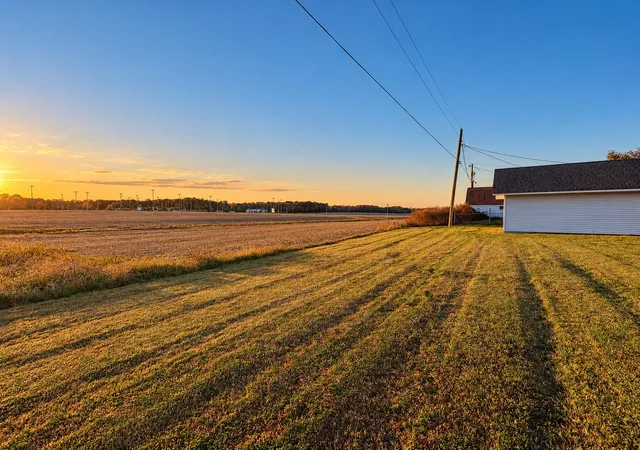 Photo 4 of Single family home for sale at 212 Collier St, Loretto, TN 38469 | MLS# 3626521 | Listing updated on 2026-10-29