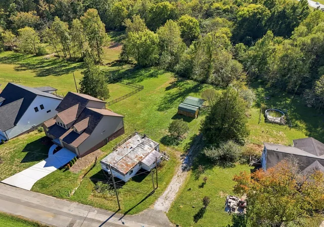 Photo 4 of Land for sale at 680 Courtney Ln, Chattanooga, TN 37415 | MLS# 3626545 | Listing updated on 2026-10-26