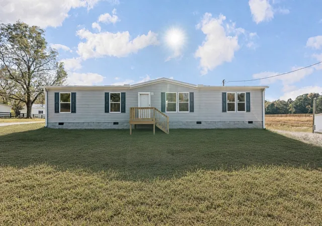 Manufactured home for sale at 393 Busby Rd, Loretto, TN 38469 | MLS# 3626615