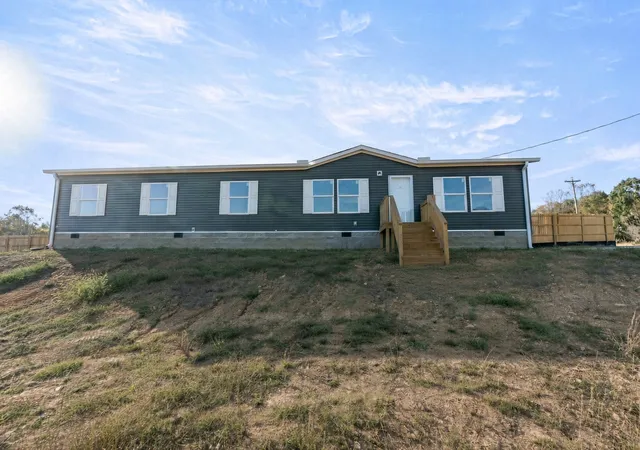 Photo 1 of Manufactured home for sale at 397 Busby Rd, Loretto, TN 38469 | MLS# 3626613 | Listing updated on 2026-10-29