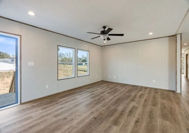 Photo 2 of Manufactured home for sale at 397 Busby Rd, Loretto, TN 38469 | MLS# 3626613 | Listing updated on 2026-10-29