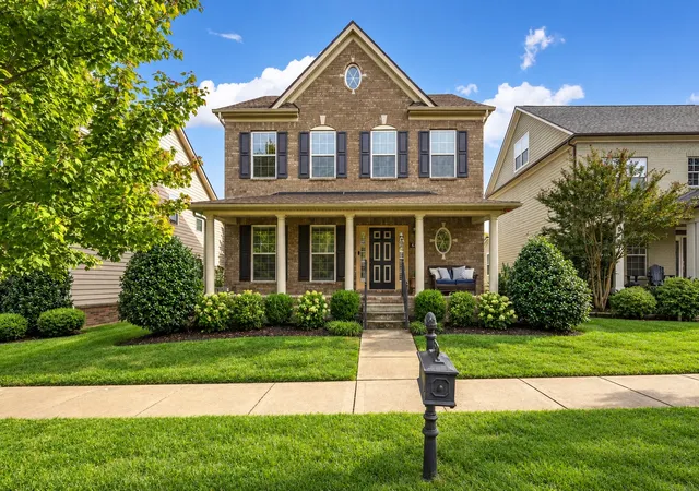 Single family home for sale at 619 Streamside Ln, Franklin, TN 37064 | MLS# 3626623