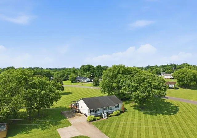 Photo 2 of Single family home for sale at 106 Christina Dr, Columbia, TN 38401 | MLS# 3626638 | Listing updated on 2026-10-30