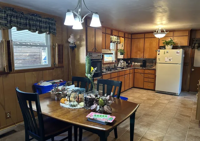 Photo 4 of Sale Pending at 442 Capri Dr, Nashville, TN 37209 | MLS# 3626726 | Listing updated on 2026-10-28