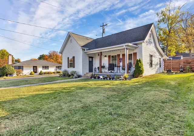 Photo 1 of Single family home for sale at 400 Boren St, Springfield, TN 37172 | MLS# 3628620 | Listing updated on 2026-10-29