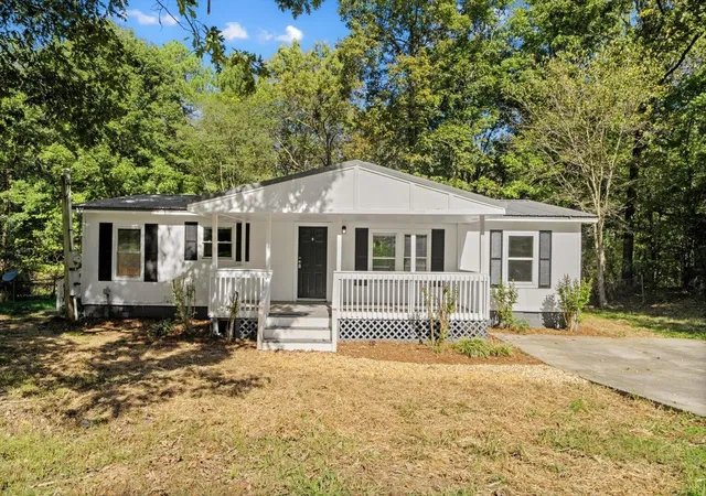 Photo 1 of Manufactured home for sale at 120 Forest Hl Dr, Chatsworth, GA 30705 | MLS# 3626661 | Listing updated on 2026-10-26