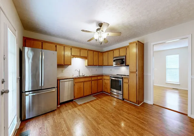 Photo 3 of Single family home for sale at 2615 Queen Anne Ct, Springfield, TN 37172 | MLS# 3626713 | Listing updated on 2026-10-30