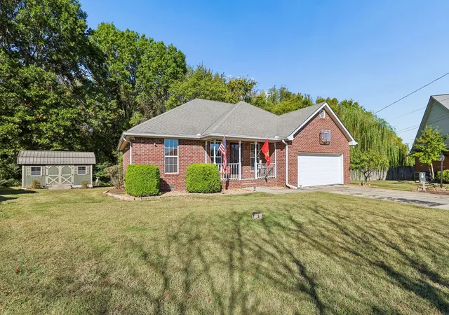Photo 1 of Single family home for sale at 712 Williamsburg Dr, Smyrna, TN 37167 | MLS# 3627395 | Listing updated on 2026-10-29