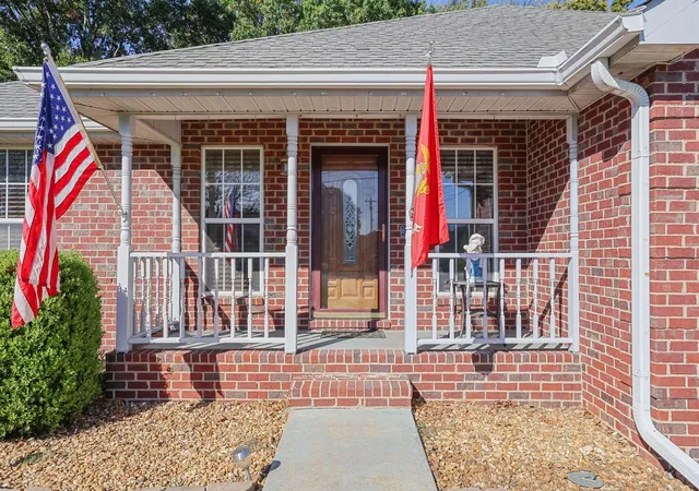 Photo 2 of Single family home for sale at 712 Williamsburg Dr, Smyrna, TN 37167 | MLS# 3627395 | Listing updated on 2026-10-29